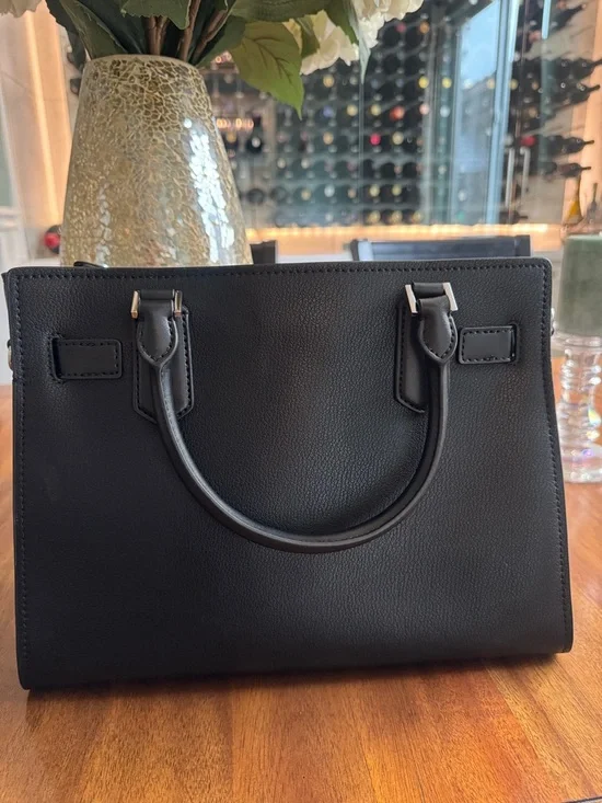 Michael Kors Black Leather Satchel Silver-Tone Charm and Matching Wallet New - Picture 3 of 11